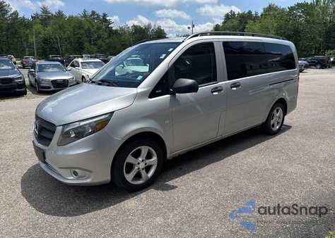 2016 Mercedes-Benz Metris из США, поврежденный, VIN WD4PG2EEXG3097393